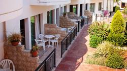 Pissouri Beach Apartments, Balconies